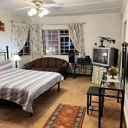 Manex Guesthouse Johannesburg Luaran gambar